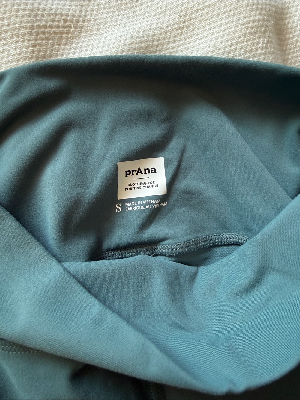 Prana Luxura Pocket Legging - Picture 5 of 5